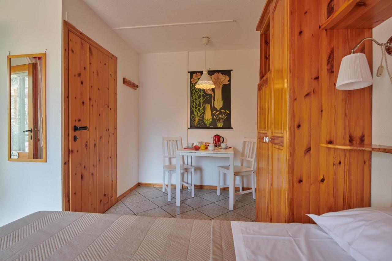 Le Rosier B&B E Appartamento Saint-Vincent Eksteriør billede