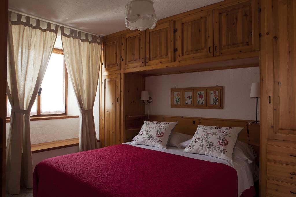 Le Rosier B&B E Appartamento Saint-Vincent Eksteriør billede
